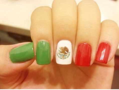 Mexican flag nails Mexican Independence Day Nails, Mexican Nails, Patriotic Nails Design, Flag Nails, Mexican Independence, Patriotic Nails, Seasonal Nails, Best Watches, Bling Acrylic Nails