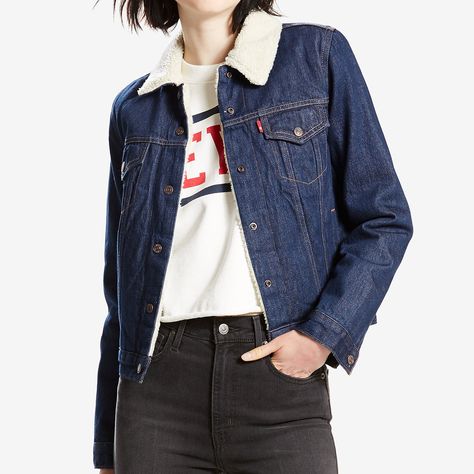 7 Beyond Perfect Denim Jackets You Need for Fall - Levi's Fleece-Lined Jacket from InStyle.com Fleece Lined Denim Jacket, Trucker Jacket Women, Sherpa Trucker Jacket, Sherpa Denim Jacket, Levis Outfit, Sherpa Lined Denim Jacket, Perfect Denim, Levis Women, Trucker Jacket