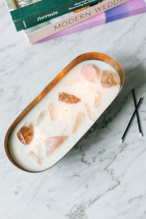 Candles With Crystals, Seattle Lifestyle, Calming Crystals, Candle With Crystals, Make Your Own Candles, Make A Candle, Hand Dipped Candles, Candle Diy, Candles Diy