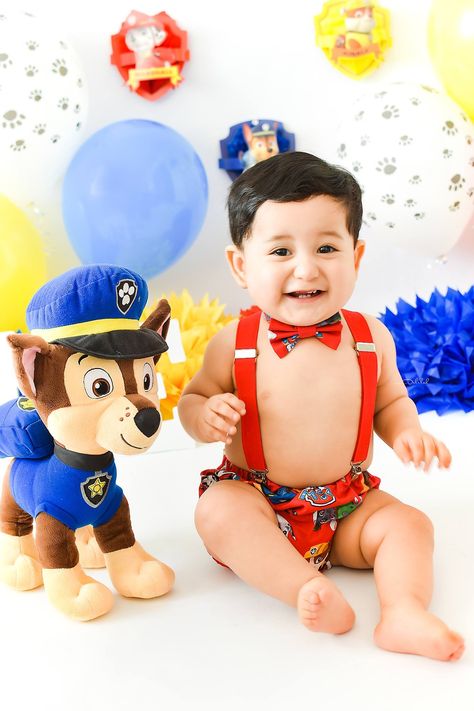 Paw patrol cake smash 🐾 Paw Patrol Cake Smash, Bolo Panda, Paw Patrol Birthday Theme, Paw Party, Paw Patrol Cake, Baby Boy Photos, Paw Patrol Birthday, Cake Smash Photos, Smash Cake