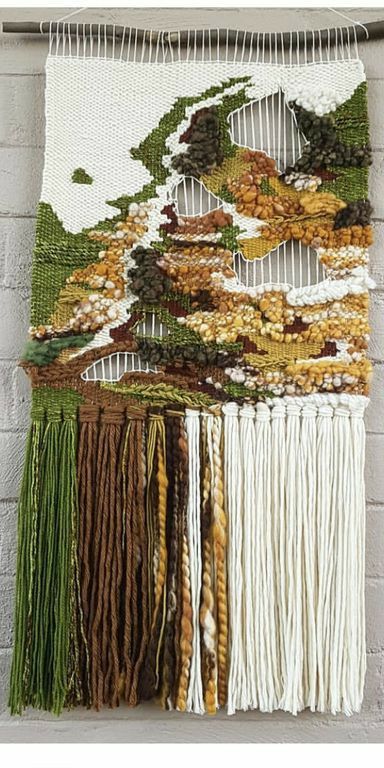 Tapestry Weaving Ideas Inspiration, Woven Wall Tapestry, Landscape Tapestry Weaving, Tapestry Weaving Art, Moss Weaving, Tapestry Weaving Ideas, Weaving Projects Ideas, Weaving Artists, Tapestry Weaving Techniques