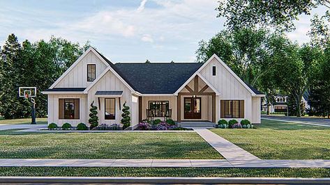 House Plan 44192 - Traditional Style with 2309 Sq Ft Brick Exterior House, Traditional House Plan, Farmhouse House, Farmhouse Plan, Design Exterior, House Plans Farmhouse, Modern Farmhouse Plans, Farmhouse Exterior, Front Elevation