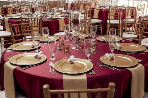 red gold accents wedding reception table design Wisconsin wedding Midwest wedding rose flowers crystal centerpieces 50th Anniversary Table Decorations, Sweet 16 Venues, 50th Anniversary Table, Burgundy Gold Wedding, Wedding Table Design, Burgundy Decor, Gold And Burgundy Wedding, Gold Table Setting, Rose Centerpiece