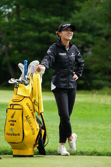 Lydia Ko golfing Lydia Ko, Used Golf Clubs, Pga Championship, Golf Shop, Now What, Ladies Golf, Arsenal, Golf Clubs, Kos