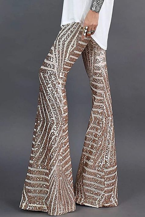 20 Stylish, Budget New Year's Eve Outfits - What to Wear NYE for Cheap Sequin Wide Leg Pants, Look Disco, Sequin Flare Pants, Sequin Pant, Casual Summer Pants, Trendy Pants, Estilo Hippie, Sequin Pants, Mode Boho