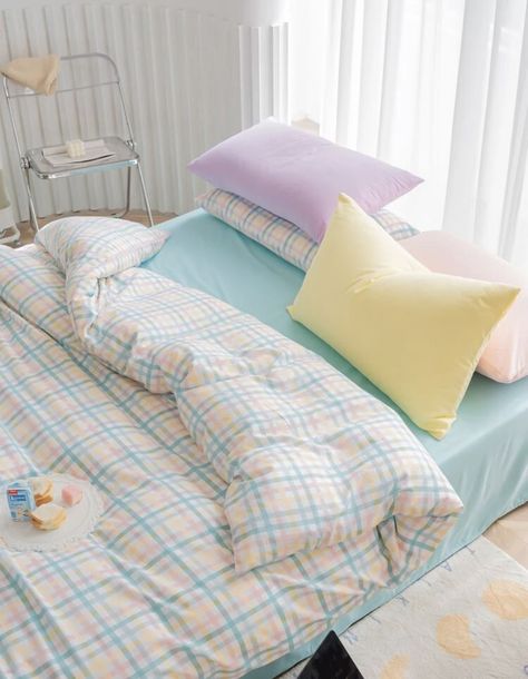 pastel aesthetic inspiration room decor Grid Bedding, Pastel Bedroom, Blue Bed, Modern Duvet, Single Girls, Pastel Room, Full Duvet Cover, Fitted Bed Sheets, Aesthetic Rooms