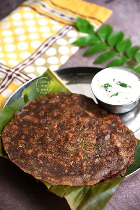 Super healthy and delicious Ragi Rotti recipe with detailed step by step pictures. Keppai Rotti video recipe, Ragi Rotti video recipe, easy ragi adai recipe – perfect breakfast or dinner recipe! Make this simple & easy finger millet roti – handmade goodness! Akki Roti Recipe, Akki Roti, Mini Breakfast, Roti Recipe, Coconut Chutney, Free Breakfast, Chapati, Gluten Free Breakfasts, Perfect Breakfast