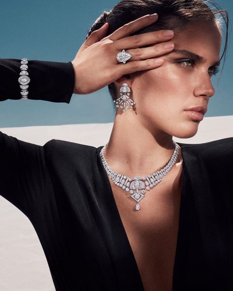 Graff on Instagram: “#GraffTribal • Our evocative Night Moon motif illuminates the dark with its hypnotically sculptural silhouette. …” Jewellery Fashion Shoot, The Style Council, Mode Editorials, Jewelry Photography Styling, Jewelry Editorial, Jewelry Photoshoot, Sara Sampaio, Jewelry Ads, Fine Diamond Jewelry