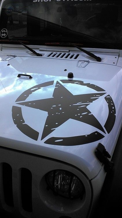 Distressed Star Lg Hood Decal Jeep Tattoo, Jeep Stickers, Best Army, Blue Jeep, Custom Jeep Wrangler, Jeep Decals, Tacoma Truck, Jeep Mods, Jeep Wrangler Accessories