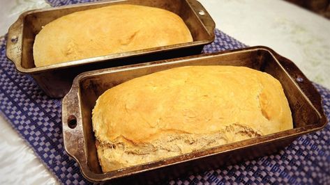 Pioneer Bread, Salt Rising Bread, Soda Breads, Amish Bread Recipes, Appalachian Recipes, Amish Bread, Friendship Bread, Bake Bread, Herb Bread