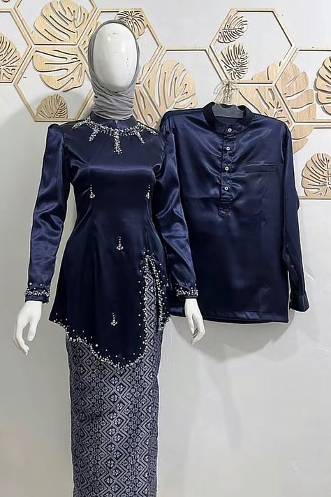 Baju Kurung Modern Style, Bridesmaid Melayu, Songket Dress Modern, Kebaya Melayu, Fashion Bride Dresses, Bridesmaid Kebaya, Kebaya Songket, Simple Elegant Dresses, Kebaya Bridesmaid