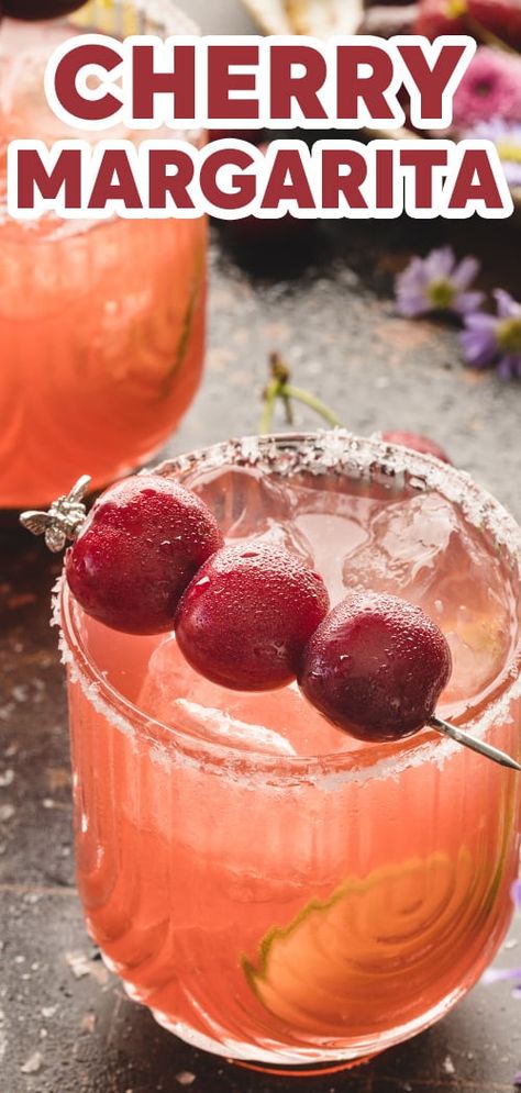 Vodka Margarita, Cherry Margarita, Margarita Cocktails, Blackberry Drinks, Raspberry Margarita, Summer Drink Cocktails, Margarita Ingredients, Pineapple Margarita, Tequila Margarita