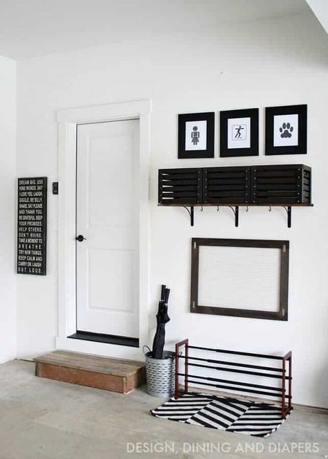 Mud Room Garage, Garage Entryway, Garage Mudroom, Garage Storage Inspiration, Garage Organization Diy, Garage Entry, Garage Remodel, Mudroom Design, Garage Interior