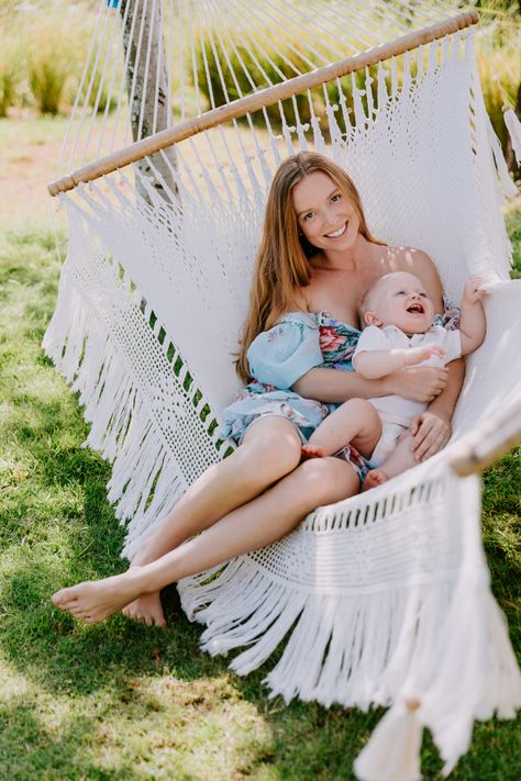 Family Photoshoot, Sweet Family, Mom and Som, Mommy, Family Outdoors, Motherhood Mom And Som, Daughter Photography, Mother Daughter Photography, Family Mom, Family Photoshoot, Mom And Baby, Mother Daughter, Outdoor Decor, Photography