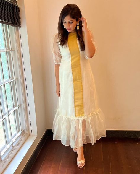 Kerala Frock Designs, Onam Dress Ideas For Women Frock, Onam Kurta For Women, Onam Kurta Outfits Ideas, Onam Frock, Onam Special Dress, Onam Dress Ideas, Onam Outfits Ideas, Kerala Dress