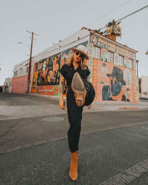 womens outfit ideas | photographing in front of murals downtown las vegas | lack of colour hat | womens boots | women inspo | blogger style | Womens Outfit Ideas, Las Vegas Photography, Womens Outfit, Film Photography 35mm, Downtown Las Vegas, Photographer Portrait, Blogger Style, Boots Women, 35mm Film