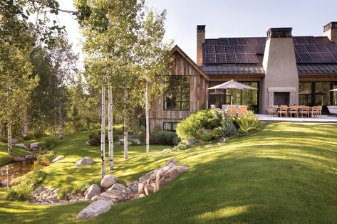 Our Favorite Outdoor Living Spaces - Colorado Homes & Lifestyles Colorado Landscaping, High Country Gardens, Grassy Meadow, Red Mountain, Landscape Designer, Aspen Colorado, Outdoor Living Spaces, Backyard Inspiration, Colorado Homes