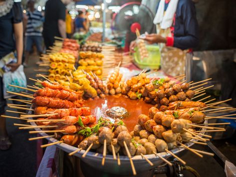 Our definitive guide to Thai street food. From what to eat and where to get it. Street Food Thailand, Food Quiz, Thailand Food, Thai Street Food, Best Street Food, New Fruit, Food Blogs, Fried Food, Food Market