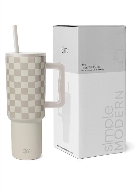 Simple Tumbler Design, Simply Modern Cup, Simple Modern Water Bottle, Cool Tumbler Designs, Simply Modern Tumbler, Preppy Cups, Simple Modern Cup, Modern Cups, Preppy Christmas List