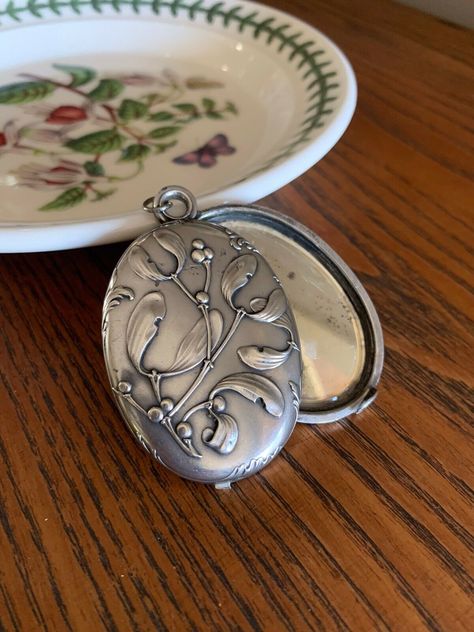 French silver mirrored slide locket, about 1-3/4" wide x 2-5/8" long, including bale; open view (asking US $292.85 on eBay, November 2020) Christmas Witch, Mrs Claus, Style Clothes, 판타지 아트, Silver Mirrors, Pocket Watch, Locket, Art Nouveau, Witch