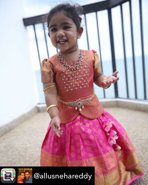 Kids Party Wear Dresses, Kids Dress Collection, Kids Blouse Designs, Kids Lehenga, Kids Blouse, Kids Frocks Design, Kids Dress Wear, Kids Dress Patterns