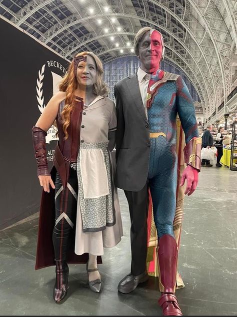 Rick Astley, Idee Cosplay, Marvel Avengers Funny, Wanda And Vision, Fantasias Halloween, Amazing Cosplay, Marvel Jokes, Avengers Funny, Marvel Funny