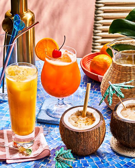 Caribbean Cocktails, Jamaican Coffee, Coconut Rum Drinks, Baileys Original, Mudslide, Beach Drinks, Fruity Drinks, Rum Punch, Rum Drinks