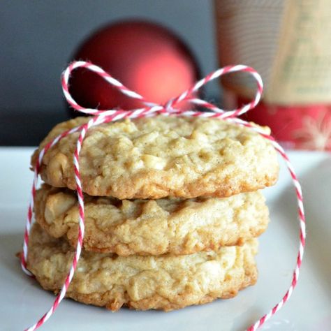 Oatmeal White Chocolate Chip Cookies - A Night Owl Blog Oatmeal White Chocolate Chip Cookies, Easy Pumpkin Bread, Pumpkin Bread Easy, Honey Caramel, White Chocolate Chip, White Chocolate Chip Cookies, White Chocolate Cookies, Caramel Corn, Chocolate Brands