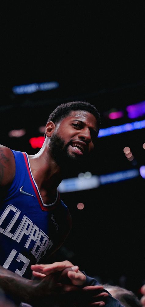 Pg13 Wallpaper, Paul George Wallpapers Clippers, Paul George Aesthetic, Paul George Wallpapers, Paul George Clippers, Paul George Nba, Nba Posters, Nba Photos, Basketball Background