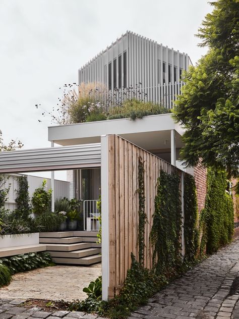 Studio Amble's Brunswick House dovetails old and new | Habitus Brunswick House, Victorian Cottage, Australian Architecture, Victorian Terrace, Cathedral Ceiling, Brickwork, Facade House, Interior Design Studio, Showcase Design