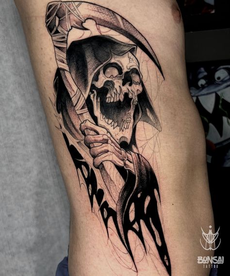 Reaper Tattoo Designs, Arrow Tattoo Ideas, Skull Thigh Tattoos, Hill Tattoo, Skull Reaper, Adam Gontier, Best Neck Tattoos, 7 Tattoo, Grim Reaper Tattoo