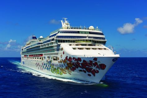 Norwegian Gem, Norwegian Sky, Ncl Cruise, Christmas Cruises, Norwegian Cruise Line, Celebrity Cruises, Norwegian Cruise, Princess Cruises, Deck Plans