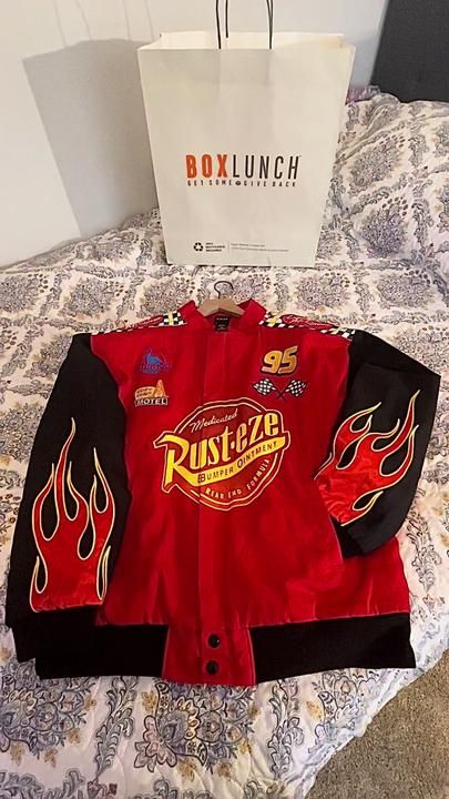 Lightning Mcqueen Racing Jacket, Lightning Mcqueen Jacket, Lightning Mcqueen Racing, Lightning Mcqueen Costume, Guys Clothing Styles, Racing Jacket, Lightning Mcqueen, Swaggy Outfits, Cool Jackets