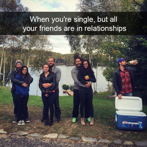 27 Posts About Being Single That Are Hilarious - BlazePress Single Jokes, Single Memes, Single Humor, Single People, Single Life, Charlie Chaplin, Dating Humor, Funny Valentine, Funny Pics