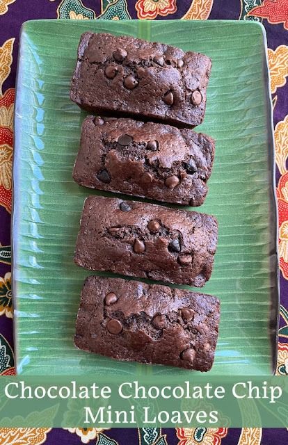 Food Lust People Love: These Chocolate Chocolate Chip Mini Loaves are baked with cocoa and chocolate chips. Applesauce adds moisture and nutrition - not that you’ll notice it’s there flavor-wise! It's all about the chocolate! Chocolate Chip Mini Loaves, Double Chocolate Chip Cake, Chocolate Fudge Sauce, Mini Loaves, Star Bread, Banana Waffles, Chocolate Crepes, Chocolate Chip Bread, Chocolate Roll