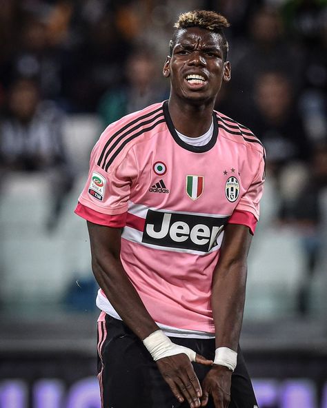 Pogba Pfp, Pogba Wallpapers, Cheap Cologne, Pogba Juventus, Football Edits, Football Players Images, Football Images, Paul Pogba, Football Fashion