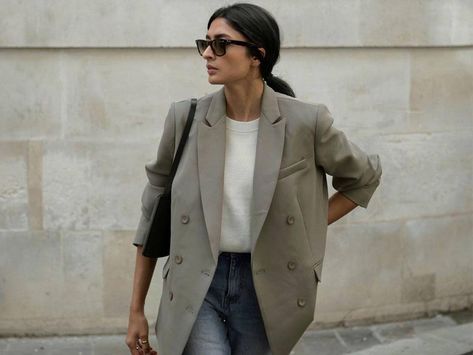 Francescas Outfits, Classy Trousers, Blazer With Belt, Short Coats, Winter Trousers, Outfits To Copy, Trouser Outfits, Ankle Length Jeans, Maxi Coat