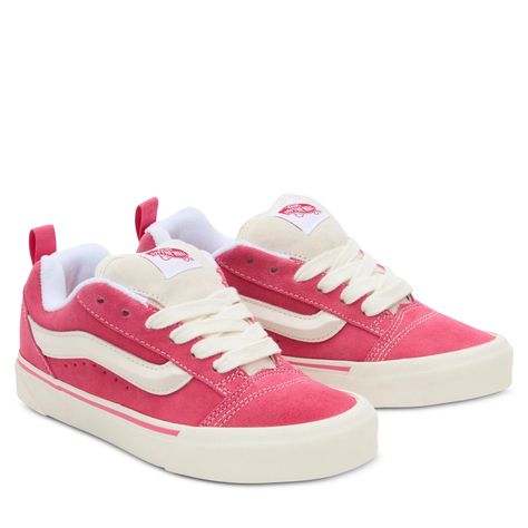 Vans Rosa, Chunky Vans, Pretty Sneakers, Face Profile, Back To School Shoes, Trendy Shoes Sneakers, Pretty Shoes Sneakers, Pink Vans, Dramatic Style