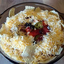 Southwestern Dishes, Meat Casseroles, Casserole With Ground Beef, Summertime Salads, Ground Beef Casserole Recipes, Cheese Bake, Hamburger Casserole, Olive Relish, Simple Meals