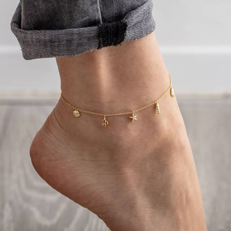 Modern Anklets, Anklet Tattoo, Cute Anklets, Unique Wedding Jewelry, Anklet Tattoos, Silver Ankle Bracelet, Summer Jewellery, Sea Life Jewelry, Minimalist Necklace Gold