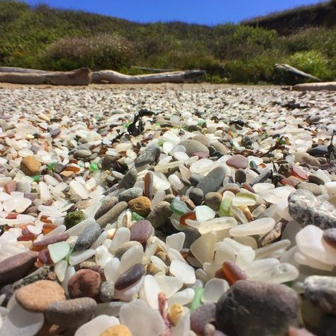 Washington Beaches, Best Beaches To Visit, Road Trip Places, Sea Glass Colors, Glass Beach, Fort Bragg, Sea Glass Beach, Shell Beach, Ocean Vibes