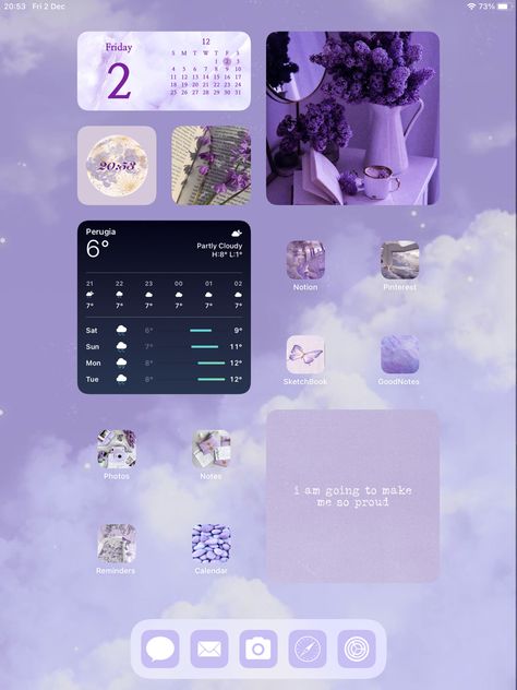 Ipad Homescreen Ideas Purple, Homescreen Template, Purple Ipad Wallpaper, Ipad Aesthetic Homescreen, Aesthetic Homescreen Ideas, Ipad Homescreen Ideas, Purple Homescreen, Ipad Home Screen, Purple Ipad