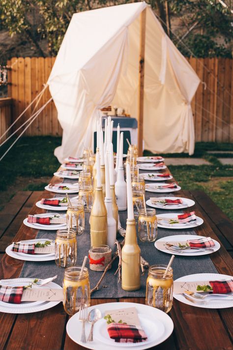 #party-theme  Photography: Shea Taylor (My Husband) - Sheataylor.com  View entire slideshow: 17 Fun Party Themes for Any Ocassion on http://www.stylemepretty.com/collection/1137/ Glamping Backyard, Glamping Dinner, Backyard Bbq Table, Soirée Bbq, Spring Theme Party, Bbq Decorations, Engagement Party Themes, Backyard Bbq Party, Glamping Party