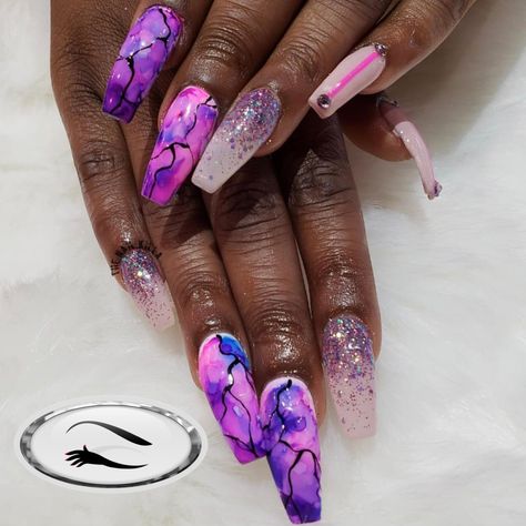 Marble Nail Art Designs, Purple Marble Nails, Marble Nail Design, Shellac Designs, Water Marble Nail Art, Ombre Acrylic, Water Marble Nails, Water Nails, Marble Nail Designs