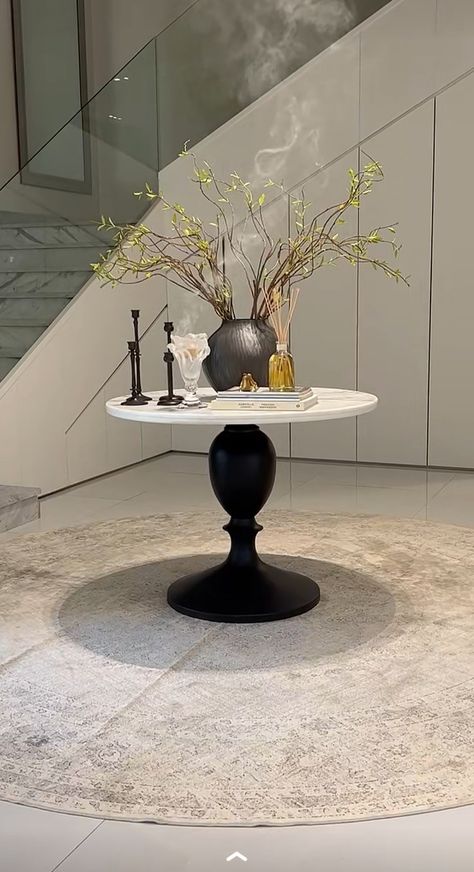 Foyer Round Table, Round Foyer Table, Entrance Table Decor, Entrance Hall Decor, Stylish Office Chairs, Round Table Decor, Lobby Interior Design, Entrance Table, Entryway Table Decor