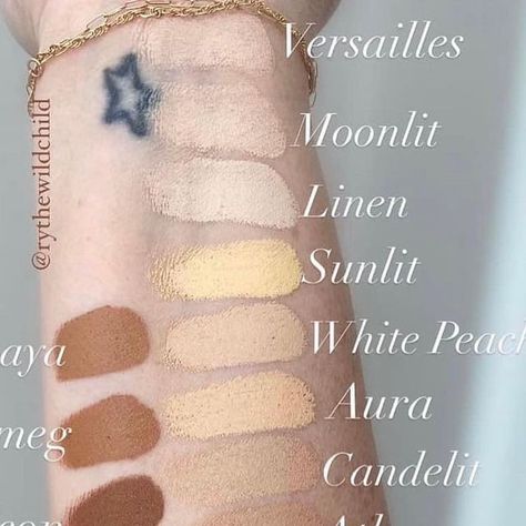 @thehighlightedhomemaker on Instagram: "💗SAVE THIS ONE!💗 Swatches of the NEW Highlights and Lip + Cheek colors! I am so excited to share the Seint New Releases with you!! Available TODAY!!!!! Friday the 21st at 10AM MST Comment “New Release” for link to shop and comment “match” for a custom Seint color match!! #newrelease #brushcleaner #onecompactmakeup #seintartist #easymakeup #5minutemakeup #makeupforbeginners #makeupformatureskin #mommakeup #easymakeuptips #easymakeuptutorial #matureskinm Seint Candlelit Highlight, Seint Lip And Cheek Color Swatches, Seint Highlight Swatches, Seint Makeup Color Match Chart, Seint Swatches, Seint Lip And Cheek Color, Everyday Eye Makeup, 5 Minute Makeup, Makeup For Moms