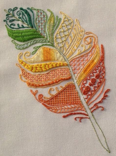 Bordado Jacobean, Embroidery Lessons, Pola Sulam, A Stitch In Time, Sewing Embroidery Designs, 자수 디자인, Hand Embroidery Art, Crewel Embroidery, Slow Stitching