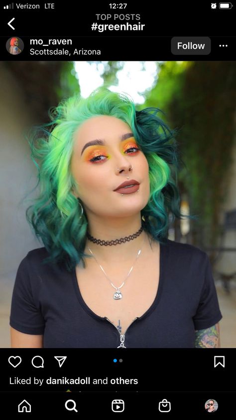 Green Vivid Hair Color, Green Hair With Money Piece, Green Hair Money Piece, Neon Green Money Piece Hair, Dark Green And Purple Hair, Green Money Piece Hair, Dark Waves, Neon Green Hair, Color Block Hair