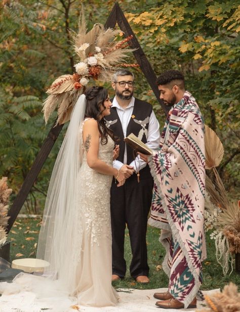 Traditional Native Wedding, Indigenous Wedding Ideas, Native Wedding Ideas, Ojibwe Wedding, Indigenous Wedding, Native Wedding, Native American Wedding, Event Hall, Star Family