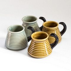 Mugs | by jeremy.smoler Ceramic Throwing Ideas, Ceramic Mug Shapes, Pottery Cool, Cup Shapes, Pottery Idea, Ceramic Toothbrush Holder, Ceramics Pottery Mugs, Coil Pottery, Coil Pots